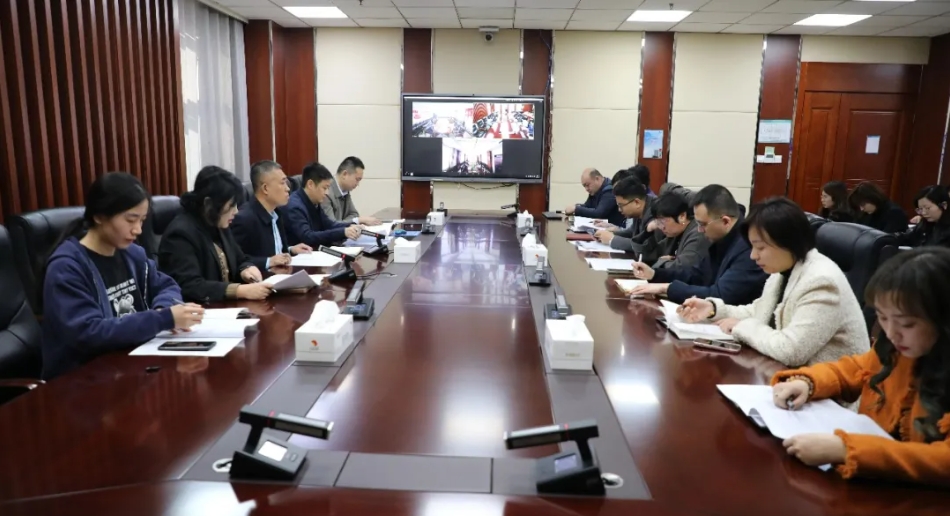 宏河集團(tuán)召開檔案管理工作會(huì)議 全面推進(jìn)規(guī)范化管理1