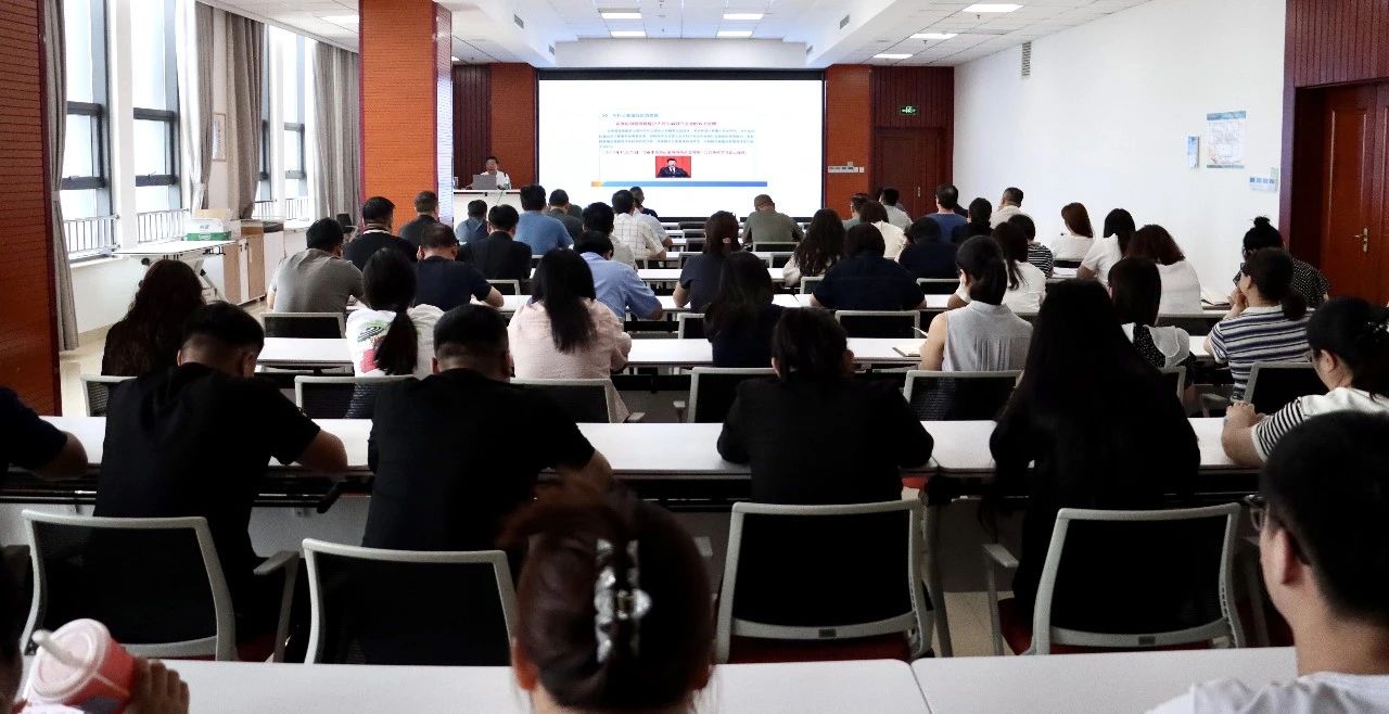 強(qiáng)化安全意識(shí) 夯實(shí)安全根基——宏河集團(tuán)開展2025年全員培訓(xùn)3